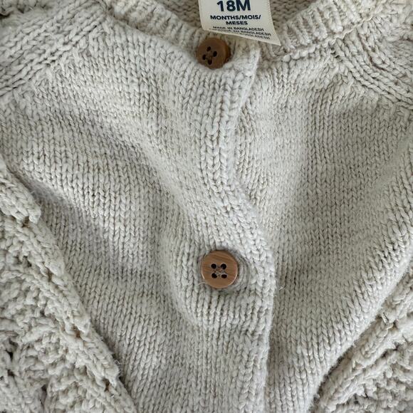 Baby B'Gosh Infant Girls Long Sleeve Cream Button Front Cardigan Sweater 18M - Picture 4 of 6